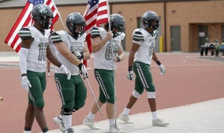 4. Edmond Santa Fe Wolves (8-2)
